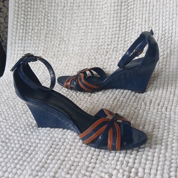 Charles & Keith Ankle Straps Navy and Tan Wedge Sandals - Picture 4 of 16